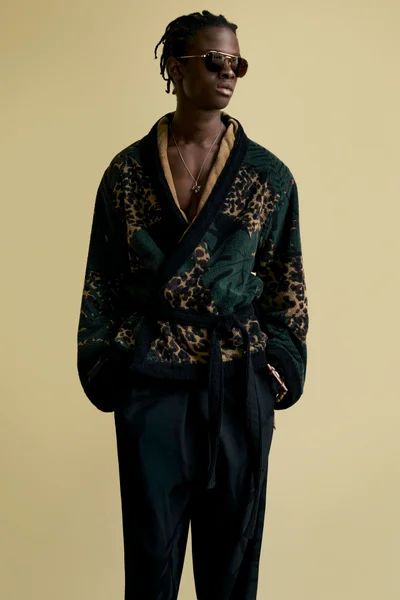 Look 11